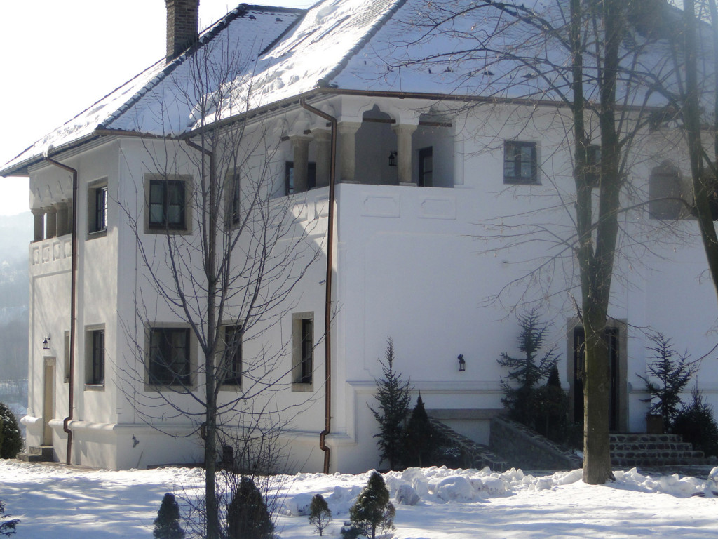 exterior2