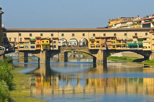 Ponte_Vecchio_Florence_Italy