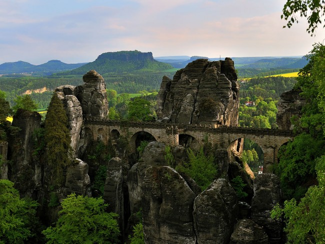 basteibrücke-sächsische-schweiz