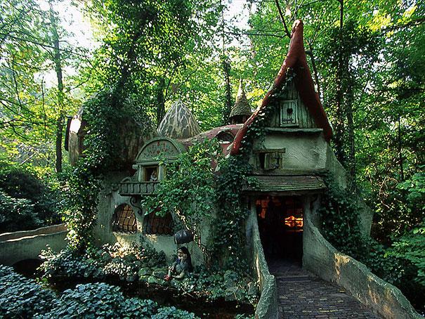 fairy_tale_houses_08