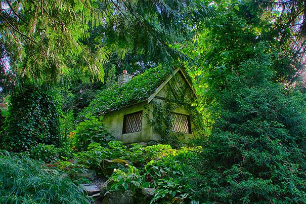 fairy_tale_houses_17
