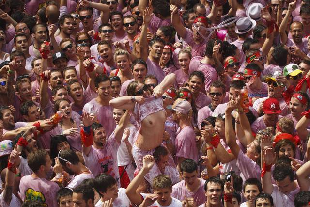 Spagna, la festa di San Firmino