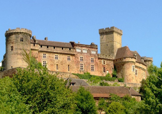 castelnau-bretenoux_castle_midi-pyrenees