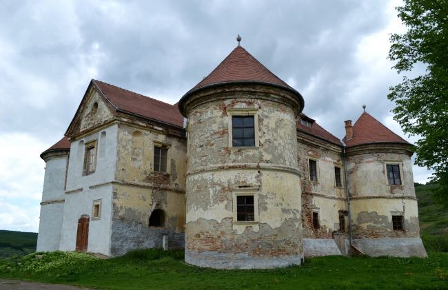 ozdcastel