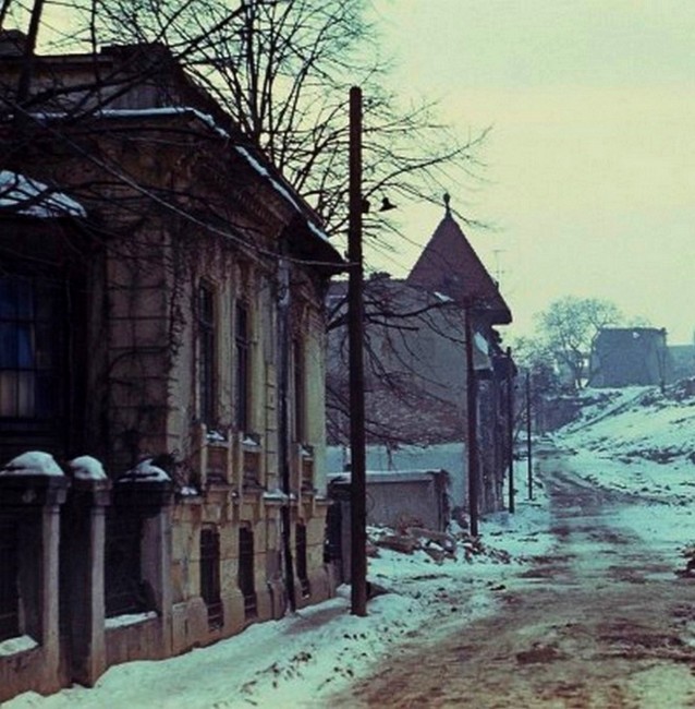 Lazureanu_spre_uranus