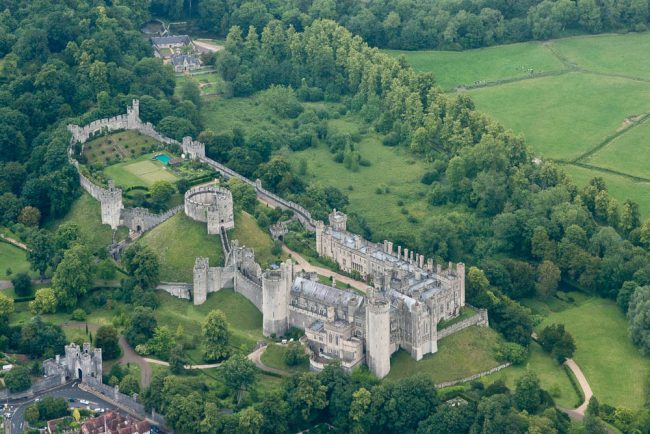Arundel_Castle_-West_Sussex,_England-23June2011