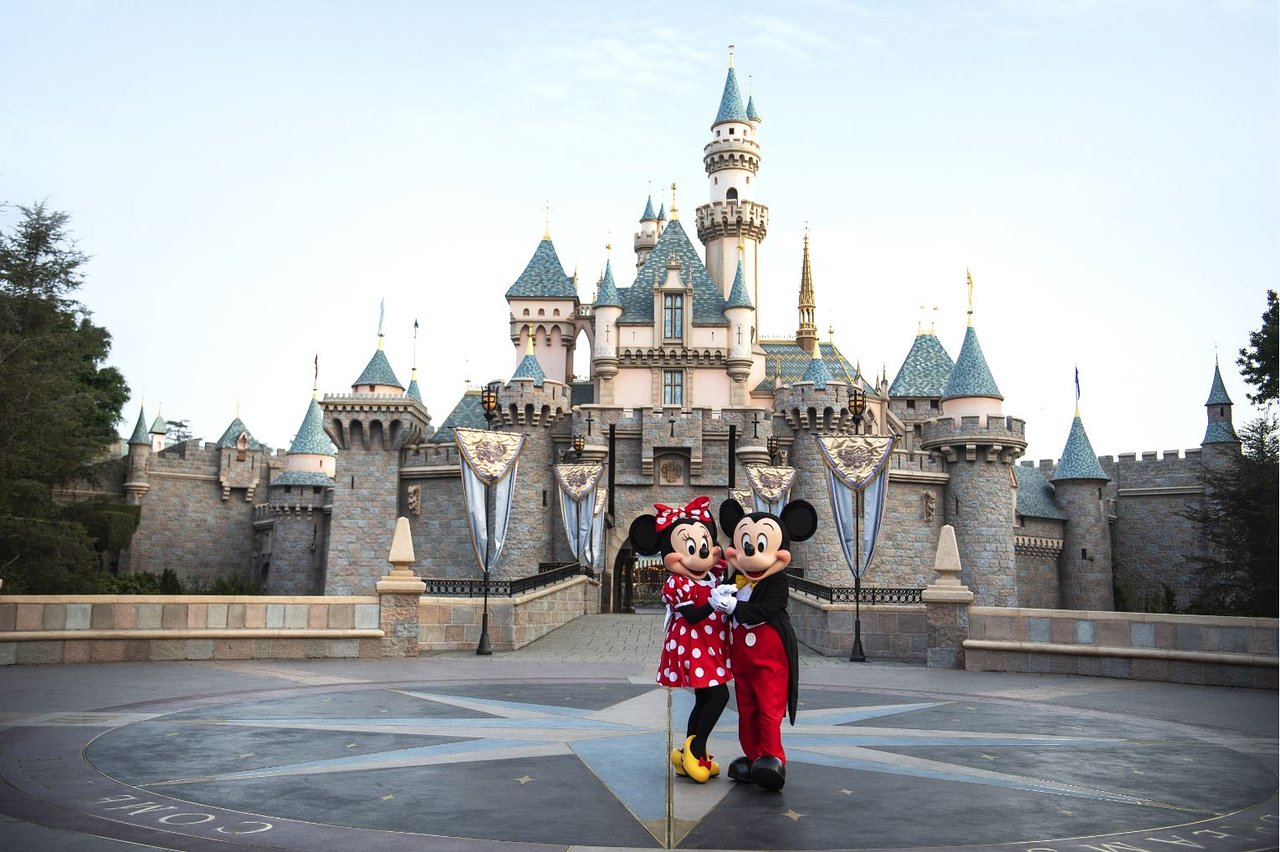 Şase secrete ale parcului de distracţii Disneyland