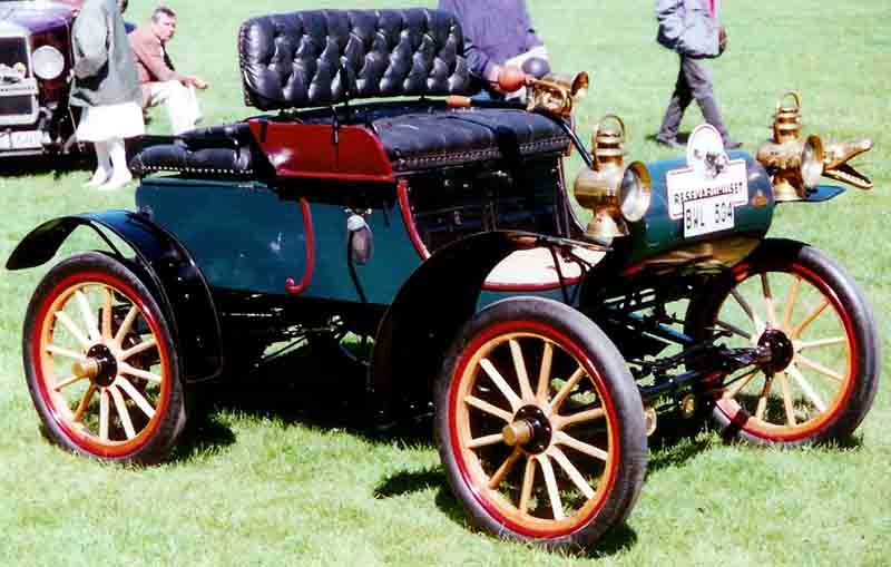 Unde putem vedea Oldsmobile Curved Dash model R