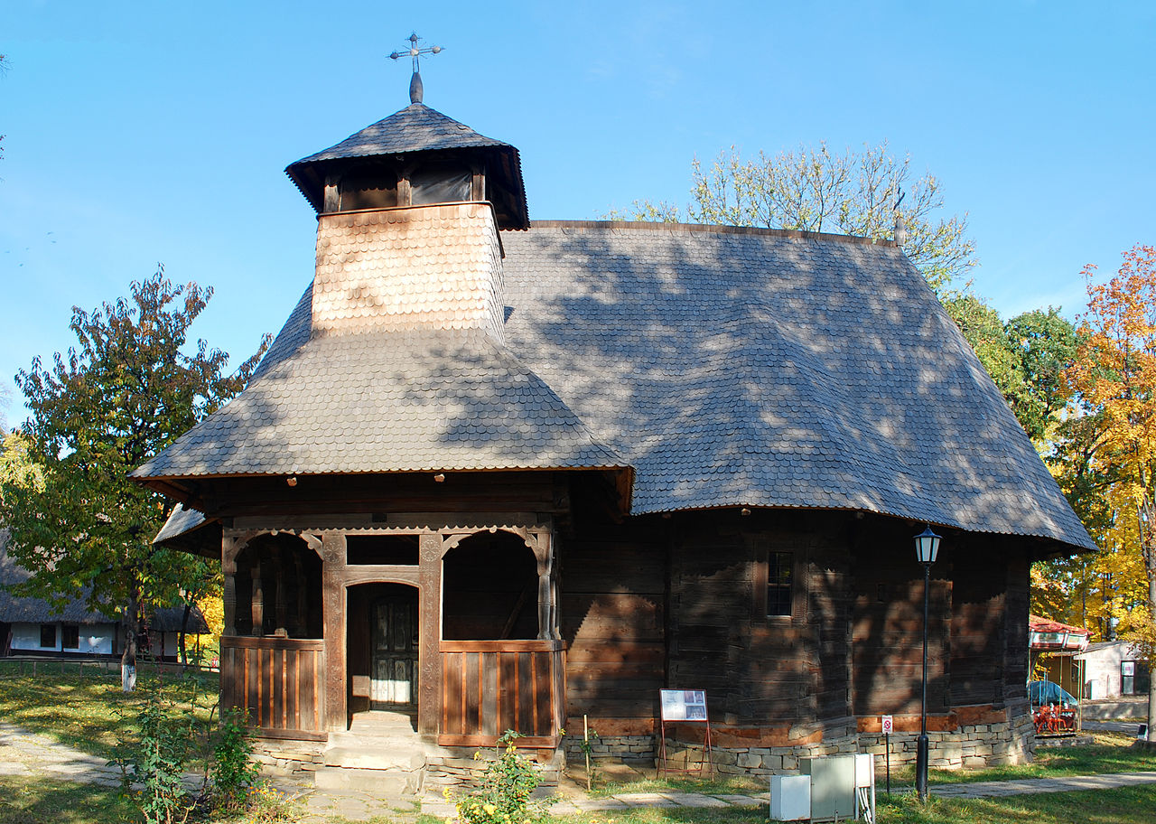 Biserica de la Răpciuni, cronică a satului dispărut în 1958