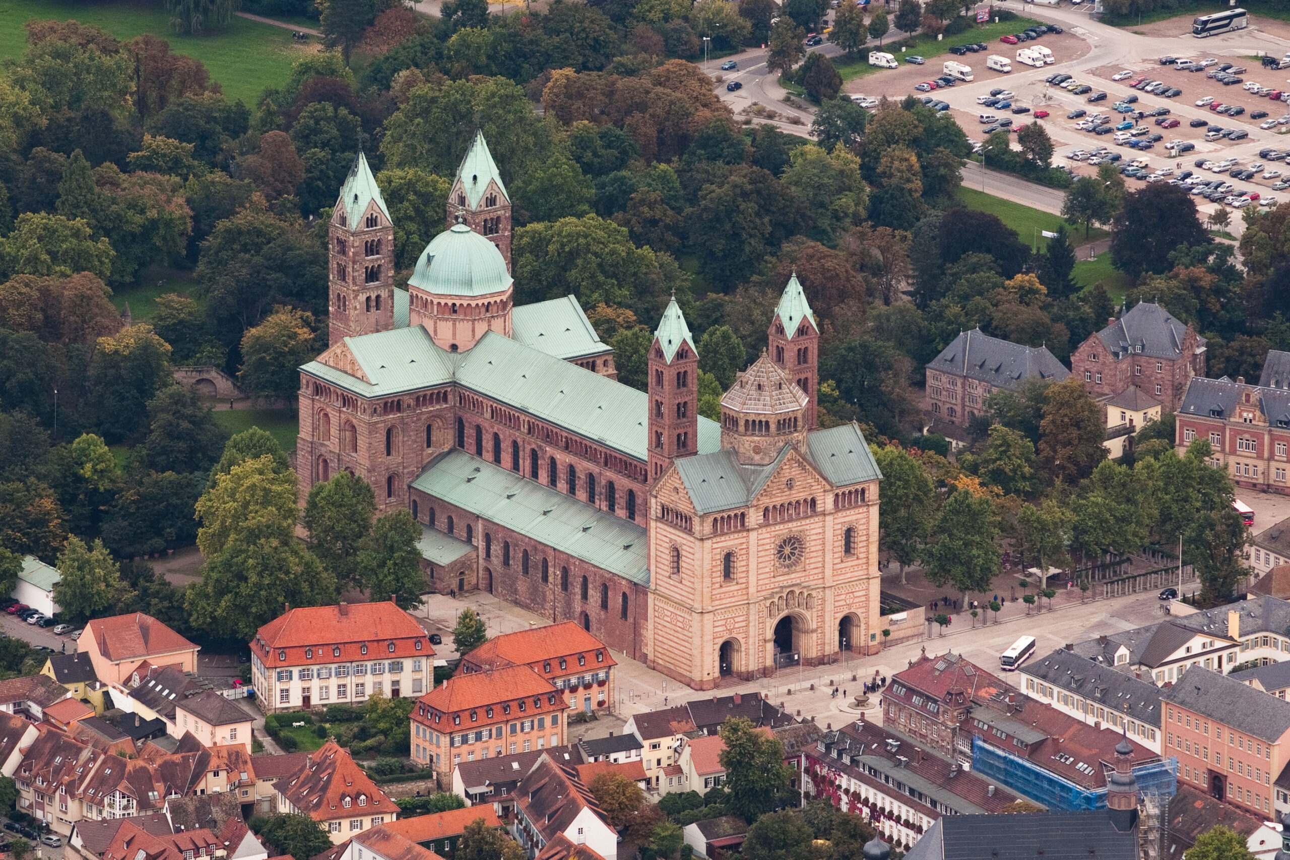 Cripta domului din Speyer – una dintre cele mai frumoase subterane ale creștinătății