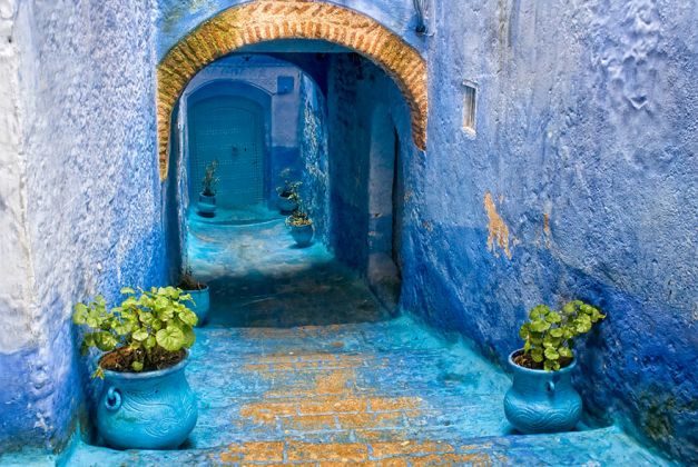 Povestea orașului albastru din Maroc
