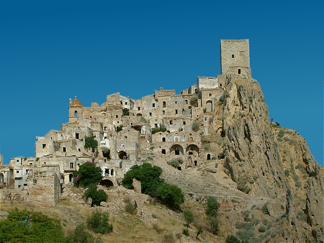Craco, orașul fantomă cu priză la cineaști și turiști