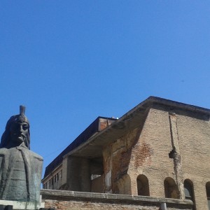 Statuia Lui Tepes din Curtea Veche, Bucuresti credit foto @turismistoric