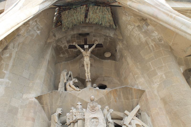 Sagrada Familia, fatada patimilor - Iisus rastignit, Barcelona, Spania, credit foto@turismistoric
