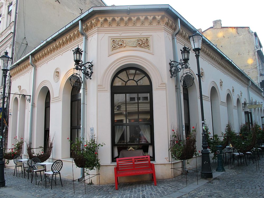 Cafeneaua Veche, un loc cu multă istorie