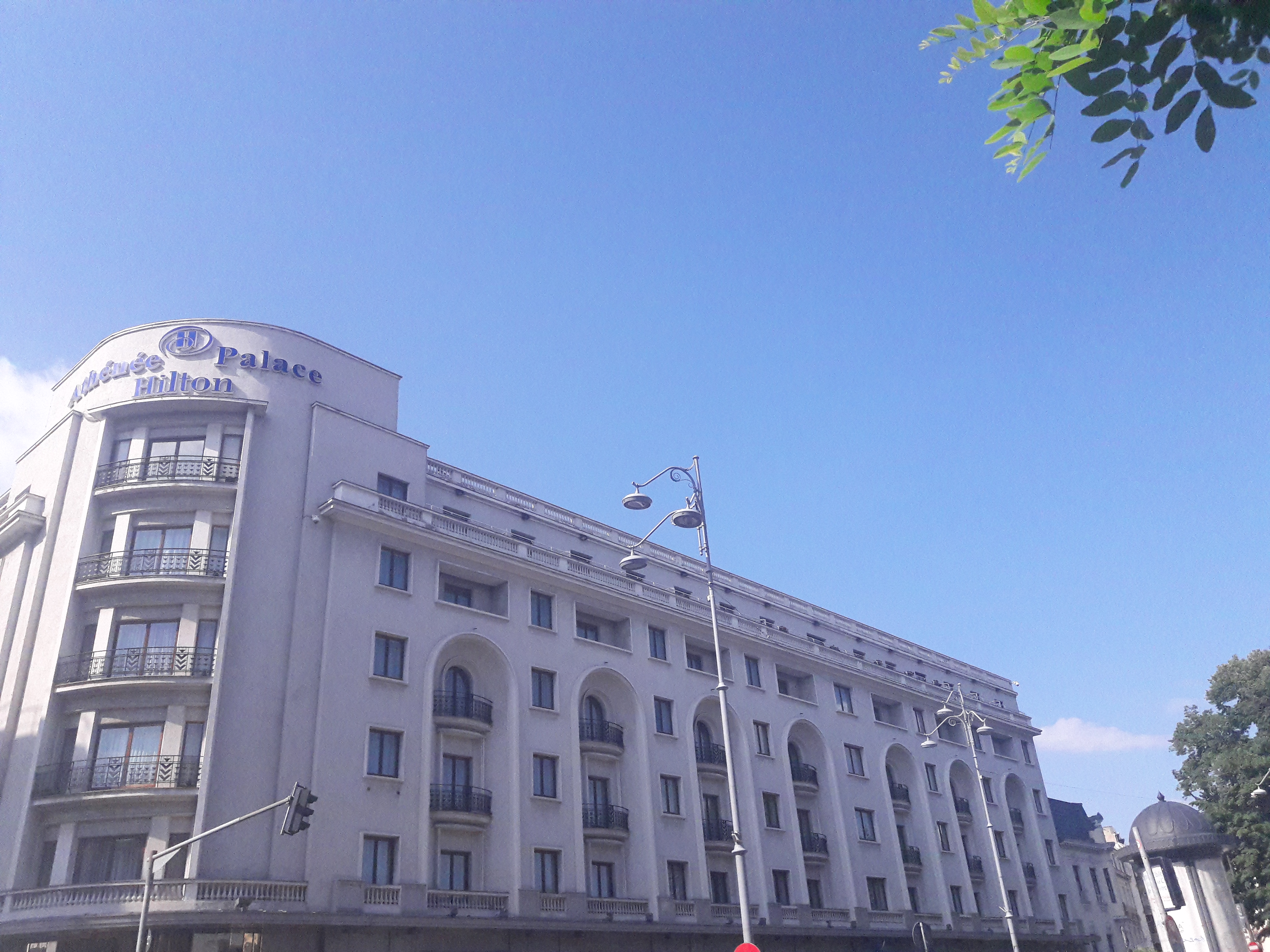 Athénée Palace: „cuibul“ spionilor din Bucureştiul de altădată