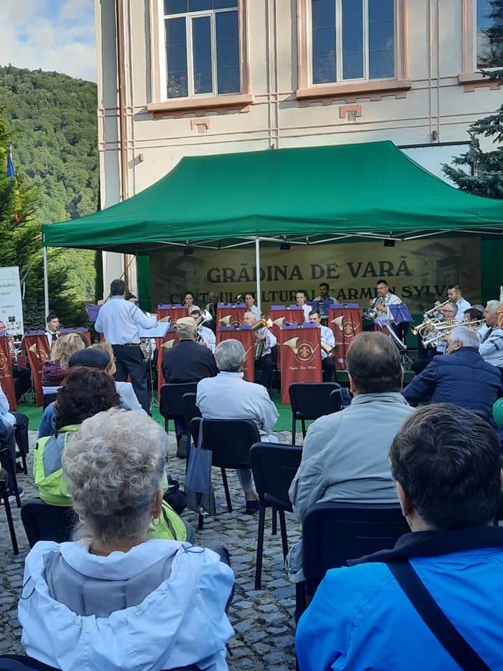 O altă atracție turistică din Sinaia, care promovează cultura, în afara Castelului Peleș