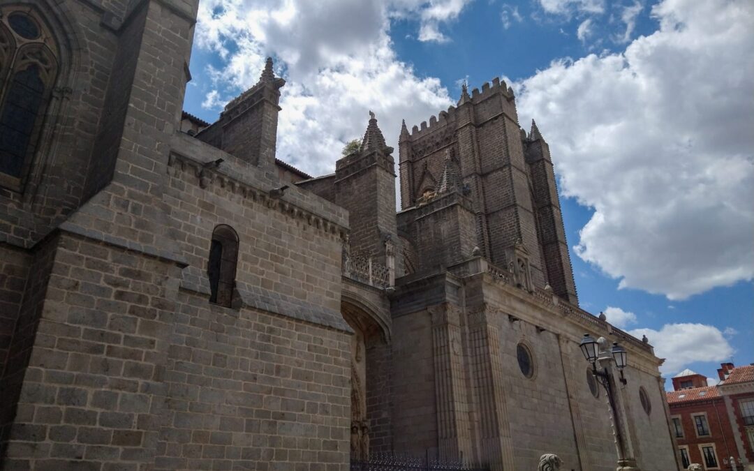Ávila – Orașul Sfinților și al Pietrelor