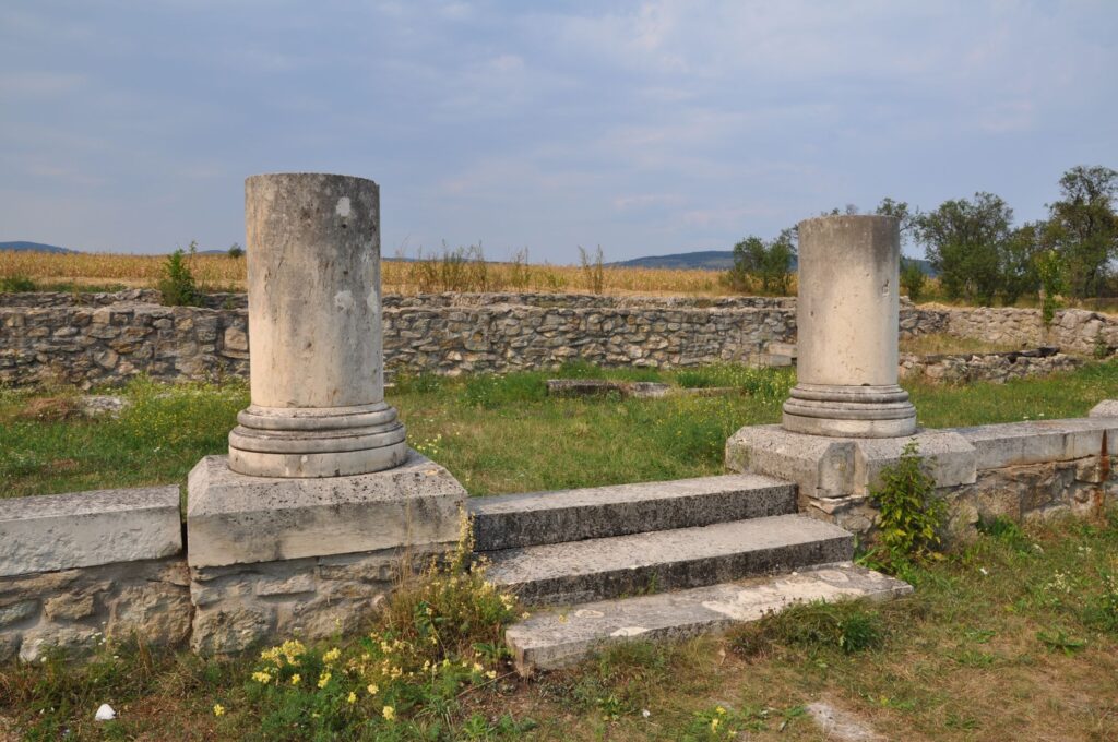 Castrul roman de la Buciumi (foto: Saturnian / Wikimedia Commons)