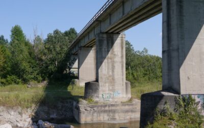 De ce s-a ajuns la ideea că podul feroviar Poiana Câmpina Telega poate fi … demolat