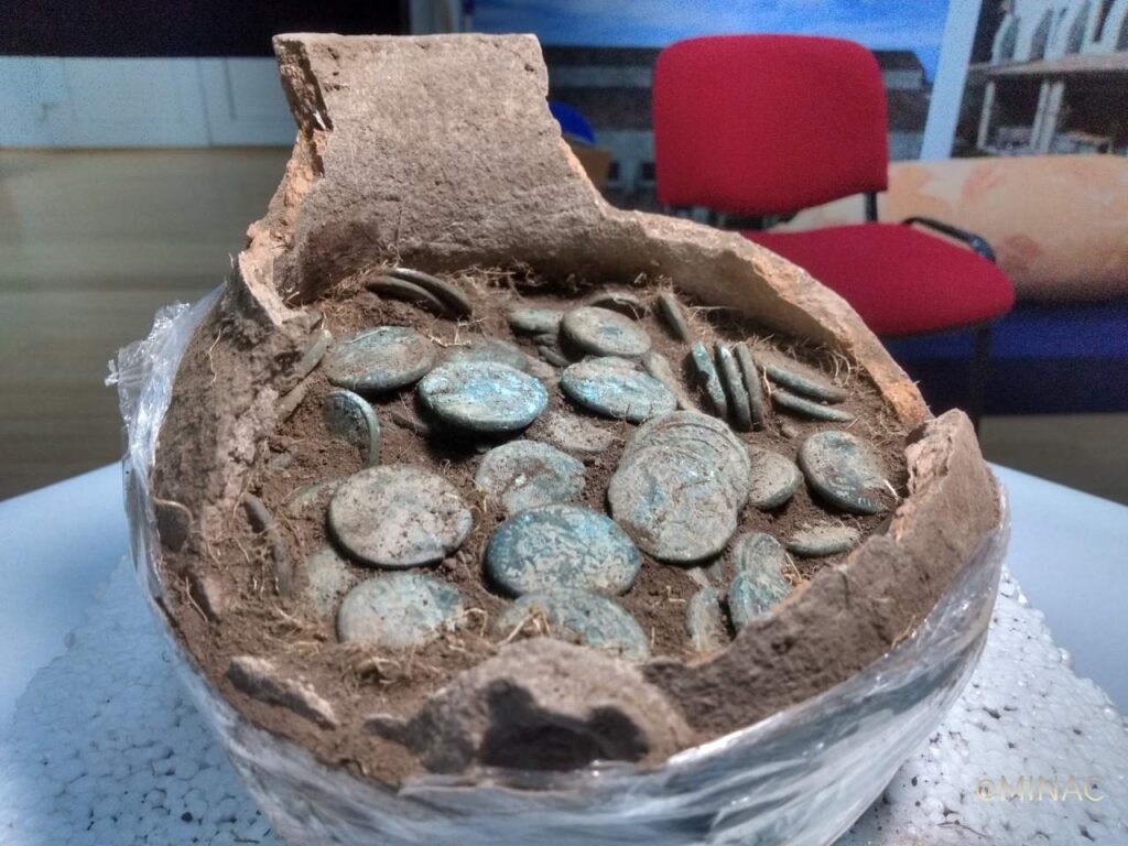 Tezaurul de la Ciobănița (foto: Muzeul de Istorie Naţională şi Arheologie Constanţa)