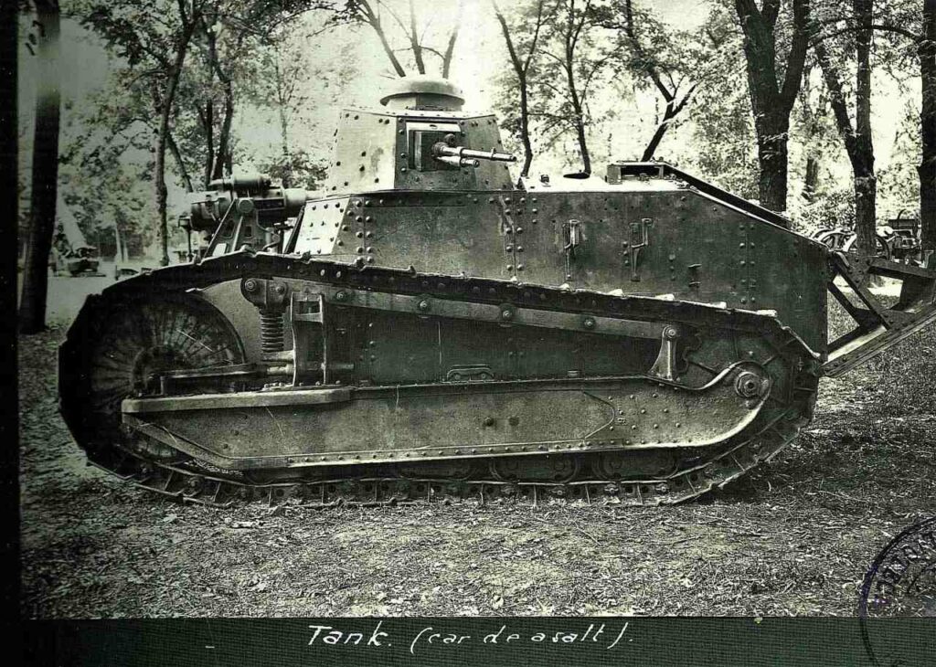 „Vederi din Muzeul Militar Național” (foto: Facebook / Muzeul Militar Naţional „Regele Ferdinand I”)