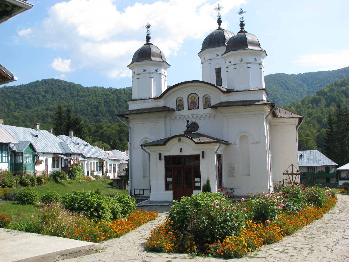 Mănăstirea Suzana, locul încărcat de spiritualitate unde Liviu Rebreanu ar fi scris romanul „Ion“