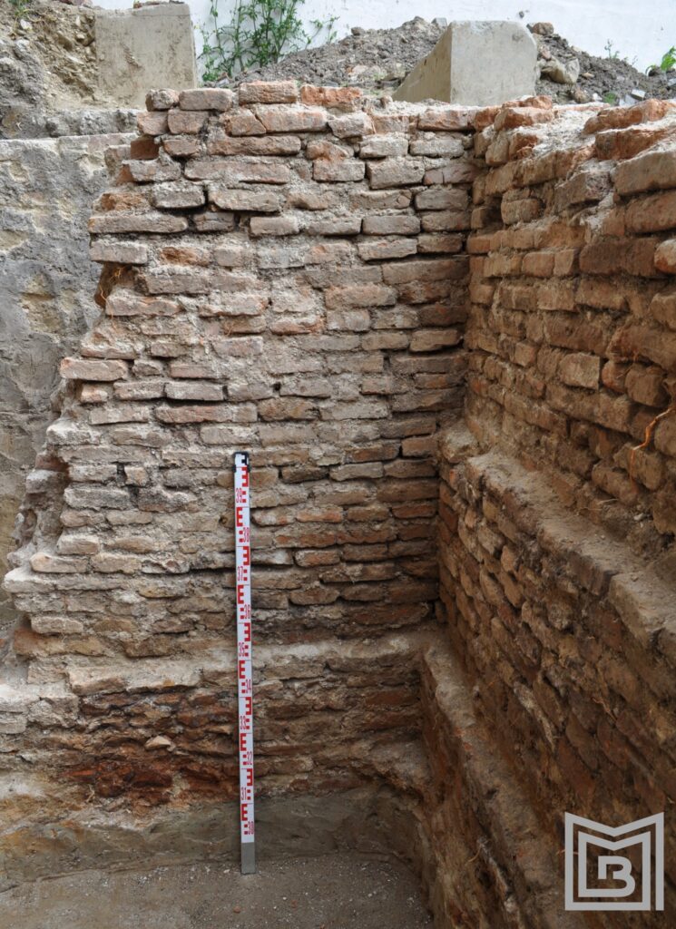 Descoperiri arheologice pe Strada Șelari (foto: Muzeul Municipiului București)