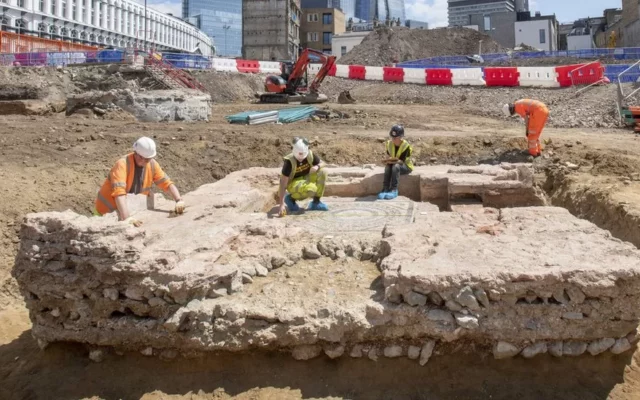 Un rar mausoleu roman „complet unic” a fost descoperit de arheologi în sudul Londrei