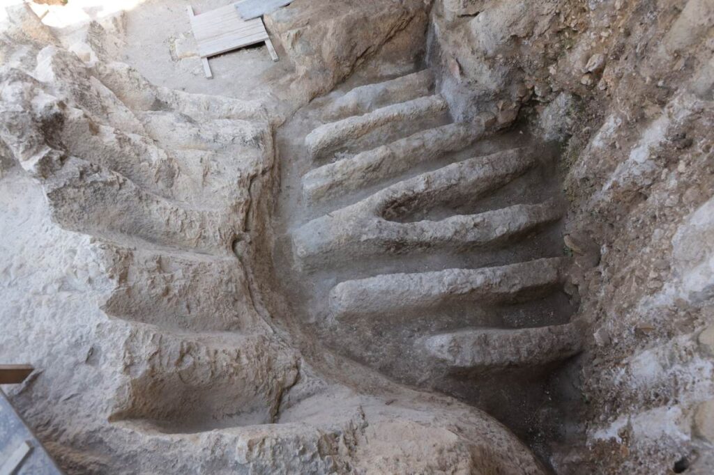 Canale vechi de 2.800 de ani, descoperite în Ierusalim (© Israel Antiquities Authority)