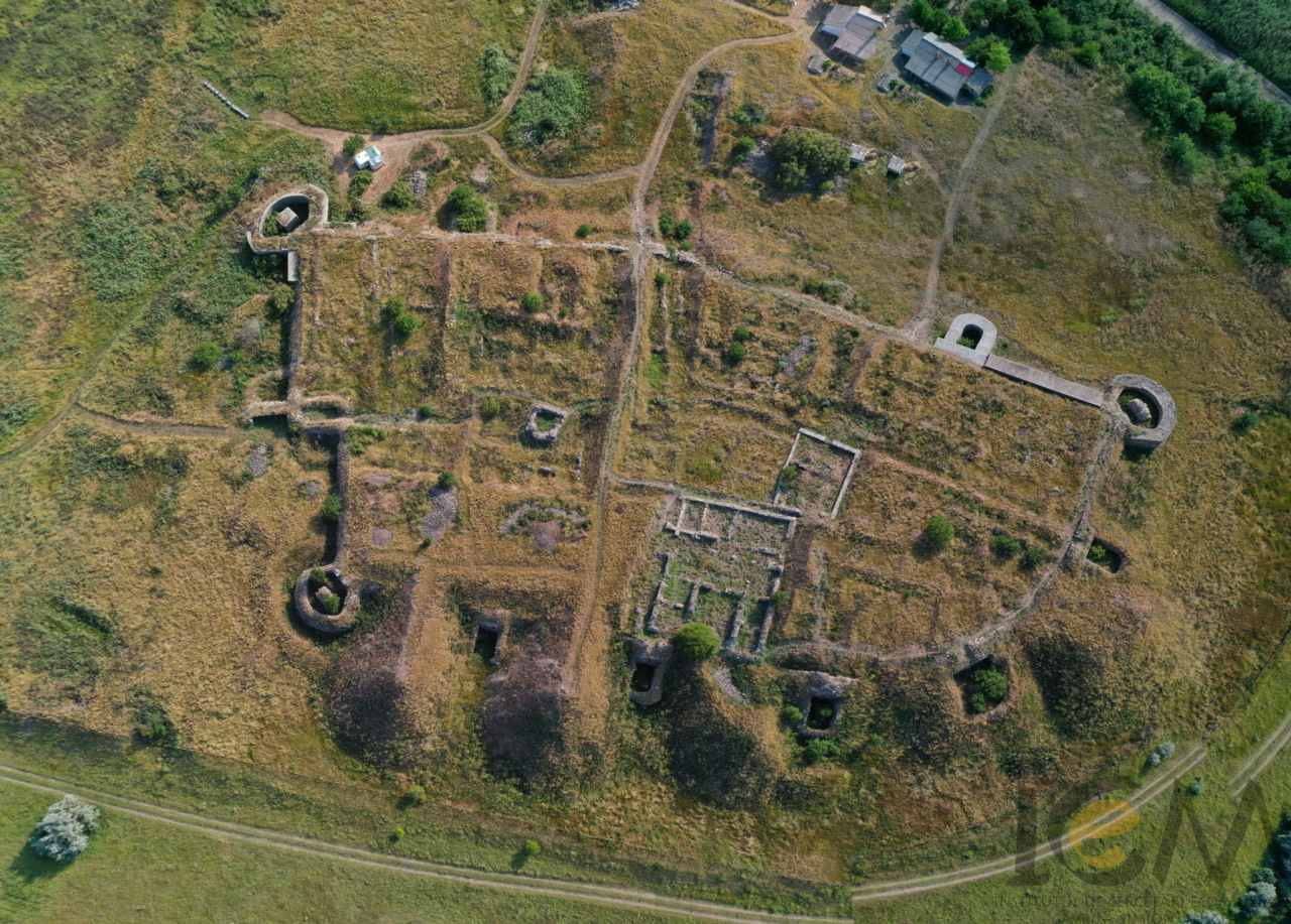 Cetatea Dinogetia, fortificația romană ridicată în zona unei așezări daco-getice