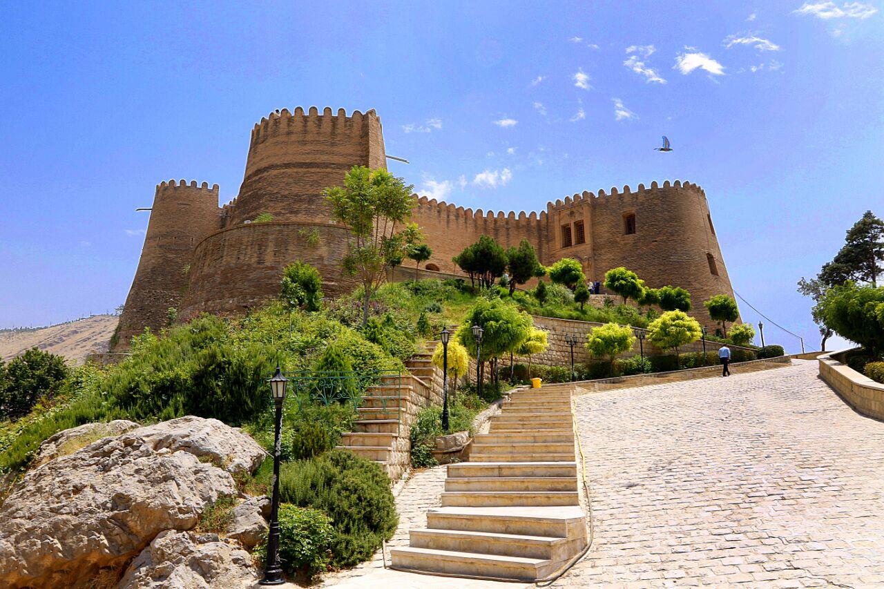 Falak-ol-Aflak, castelul situat pe vârful dealului Khorramabad, Iran