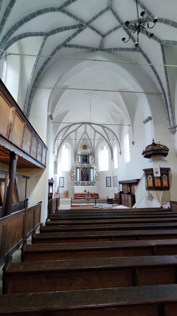 Biserica Saschiz, interior , credit foto @turismistoric