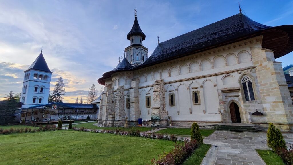 Manastirea Putna, credit foto turism istoric