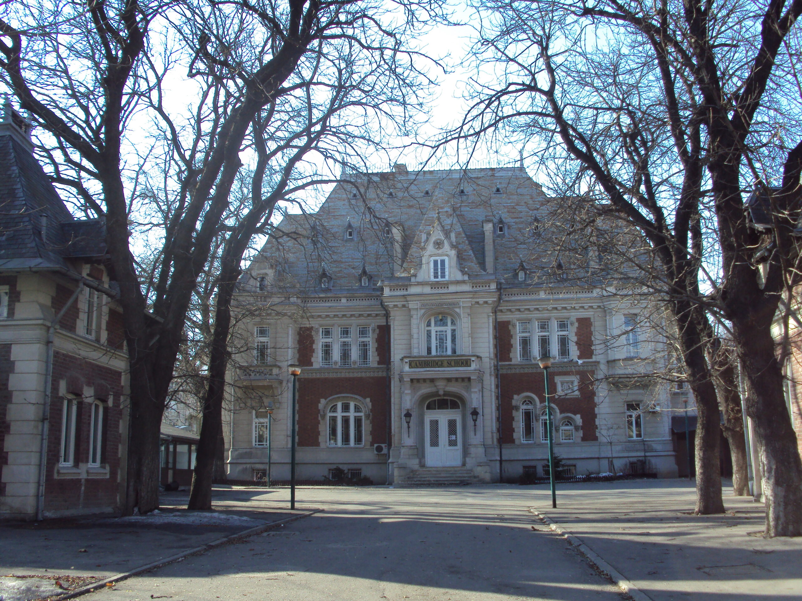 Casa Lahovary din Calea Dorobanților – un castel demn de Hogwarts School
