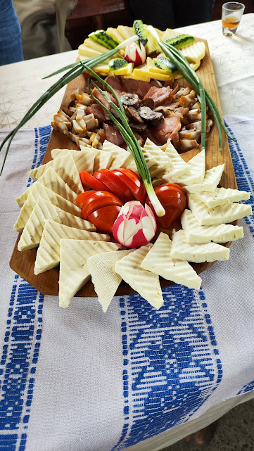 Punct Gastronomic local Doftana foto Turism Istoric