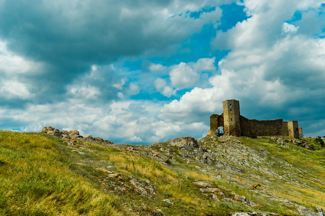 Cetatea Enisala – misterioasa fortăreață de la Gurile Dunării