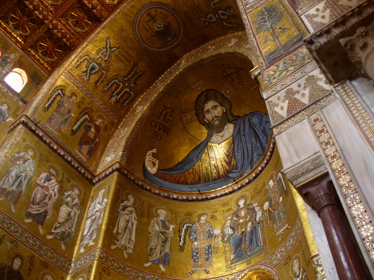 Monreale – locul unde se află catedrala cu mozaicuri bizantine, a doua ca mărime după Hagia Sofia din Istanbul