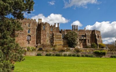Castelul Berkeley și istoria ultimei bătălii private din Anglia