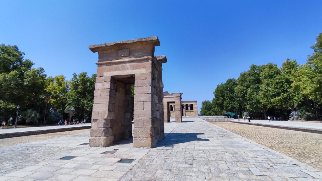 Templul din Debod, Madrid foto Turism Istoric