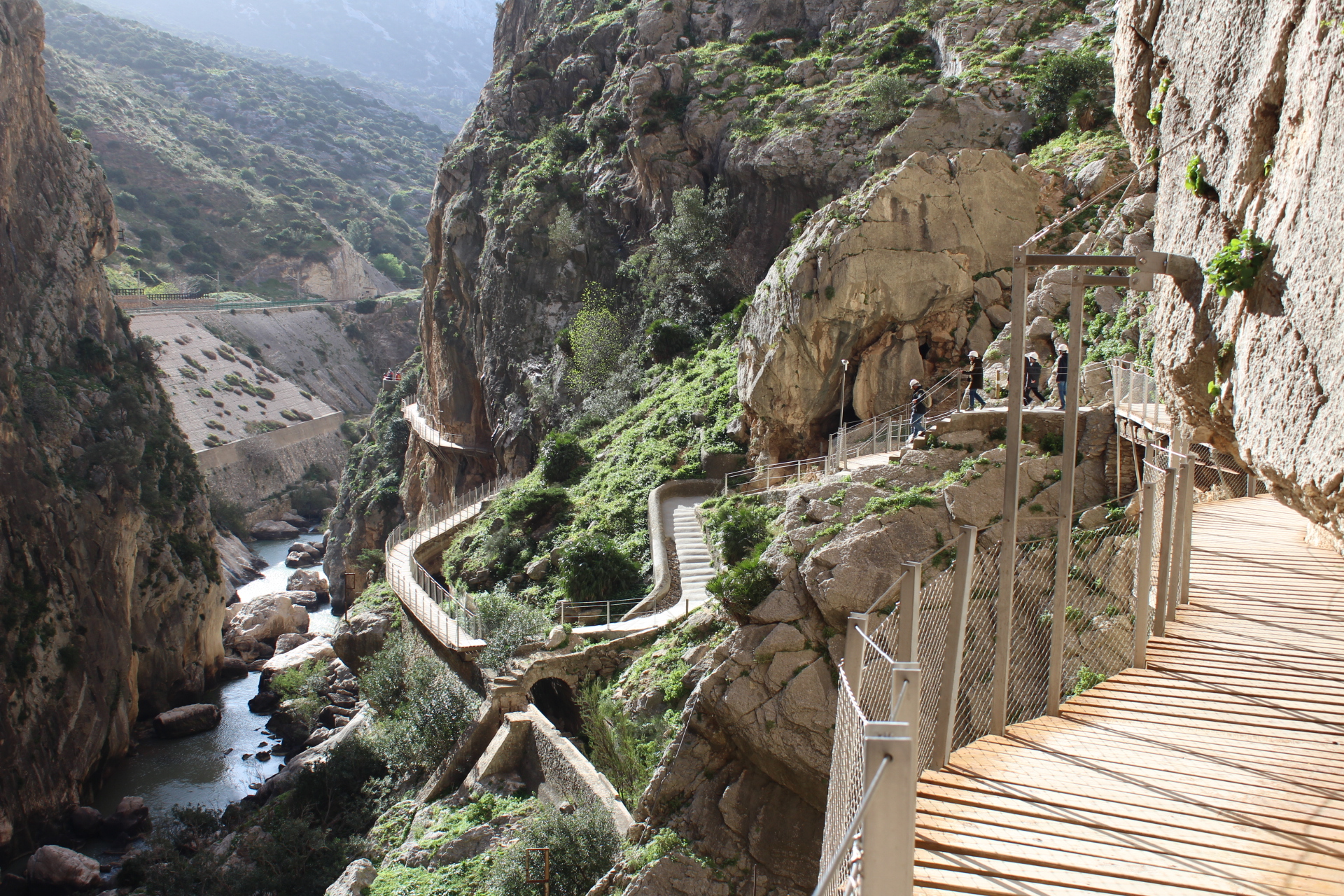 File:Caminito del Rey en Ardales.jpg - Wikimedia Commons