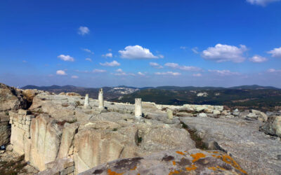 Orașul antic Perperikon din Bulgaria, un Machu Picchu din Balcani