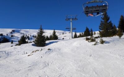 Stațiunea Muntele Mic, destinație desprinsă din povești unde să evadezi iarna asta