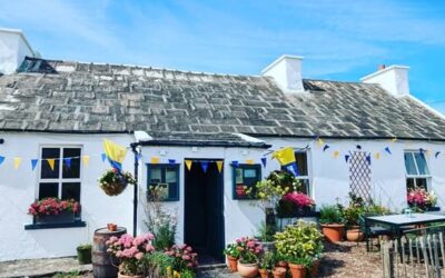 Homestead Cottage – Povestea restaurantului cu stele Michelin aflat într-o cabană veche de 200 de ani, din mijlocul unui câmp