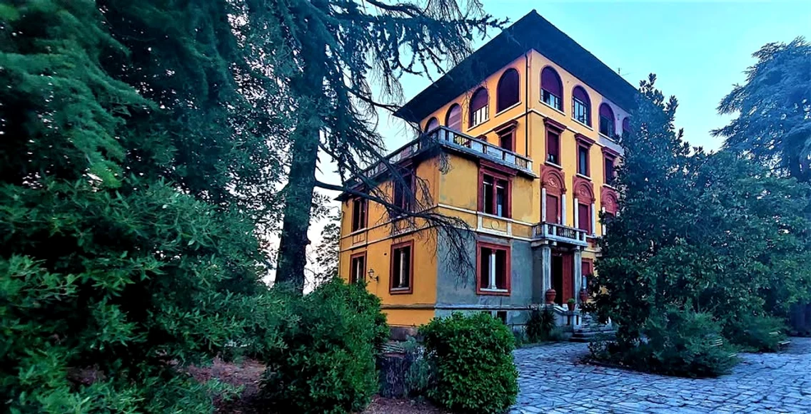 Apartamentul istoric în care a stat Garibaldi într-un palat din Italia, de 3 ori mai ieftin decât o garsonieră din Cluj-Napoca