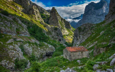 Ruta del Cares sau Gâtlejul Divin – o plimbare amețitoare prin Munții Picos de Europa