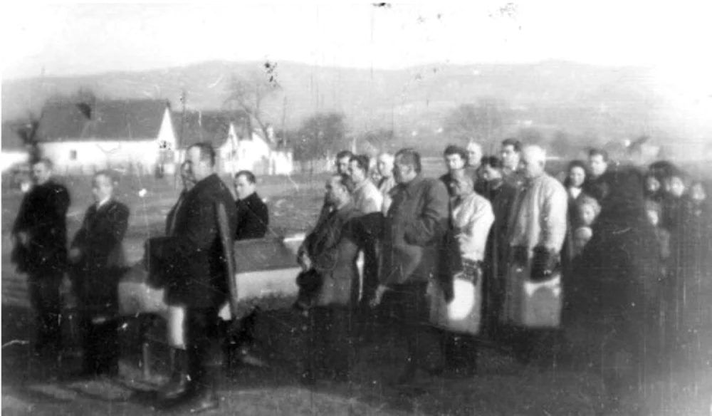 Cum a încercat Biserica din Transilvania să pună capăt alcoolismului la sate. Totul a mers bine până la gropari…