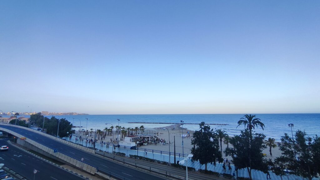 Alicante, vederea deasupra portului, credit turism istoric