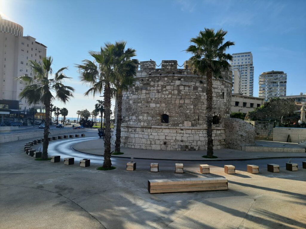 Turnul venețian din orasul Durres, Albania sursă foto Tudor Sprînceană
