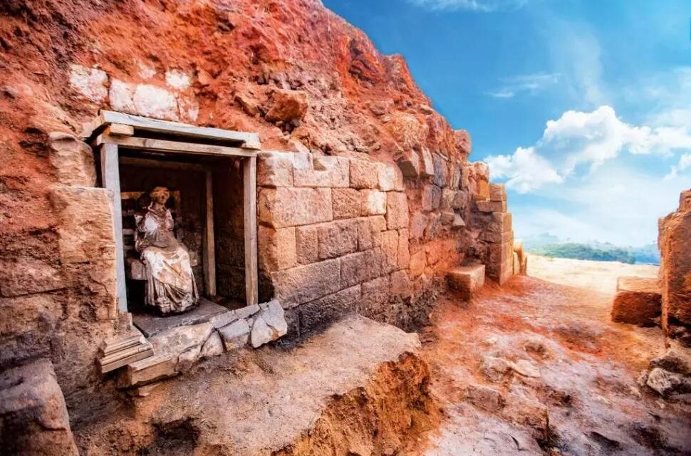 Descoperire arheologică rară: O statuie veche de 2.100 de ani a zeiței Cybele a fost găsită într-un castel antic